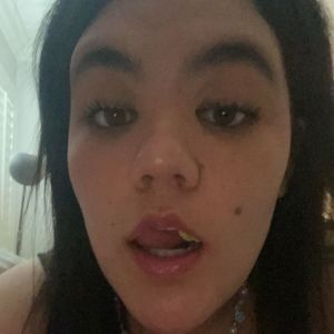 Meet your Posher, Isabella